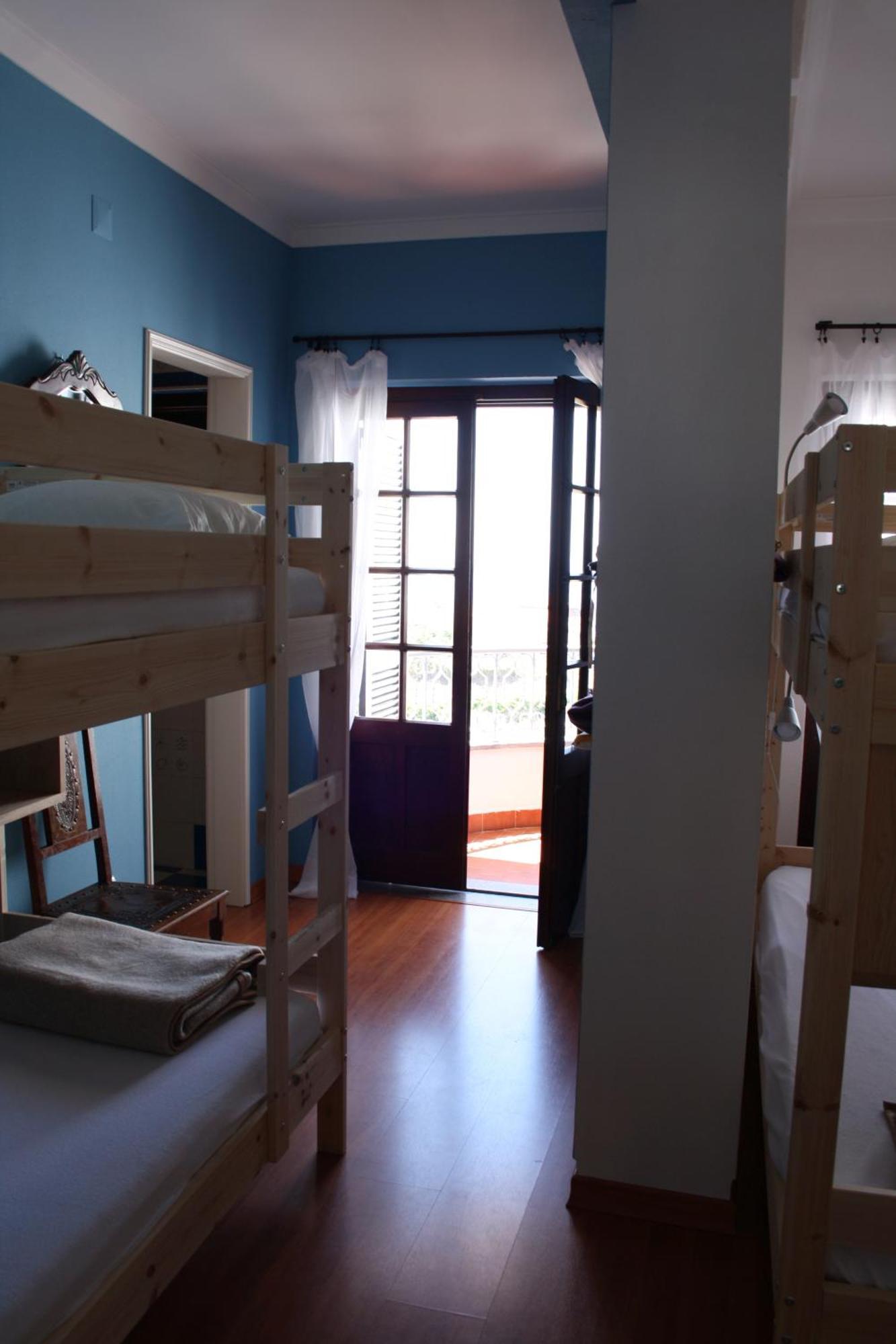 Ericeira Chill Hill Hostel & Private Rooms - Peach Garden Quarto foto